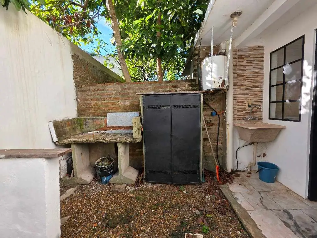 Casa de 2 dormitorios en venta en Colón — foto 9