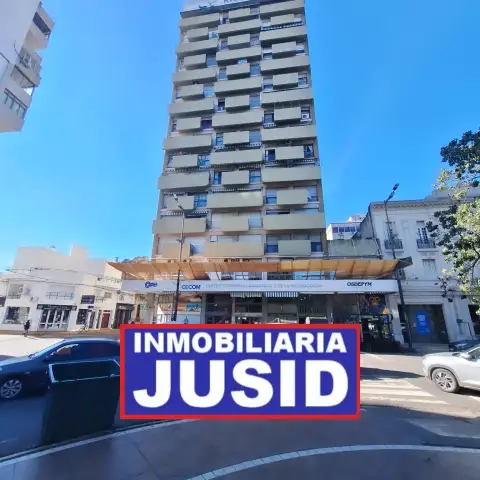 Departamento de 2 dormitorios en venta en Centro, Concepción del Uruguay