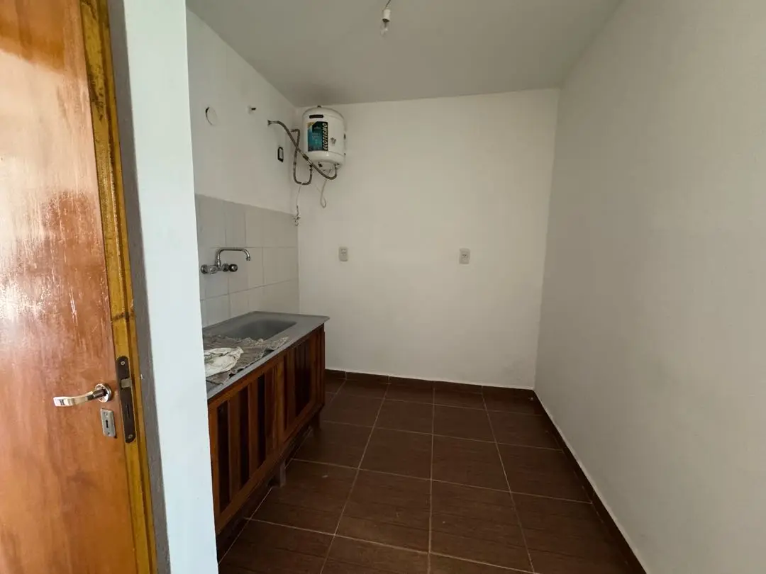 Departamento en alquiler en Caseros — foto 5