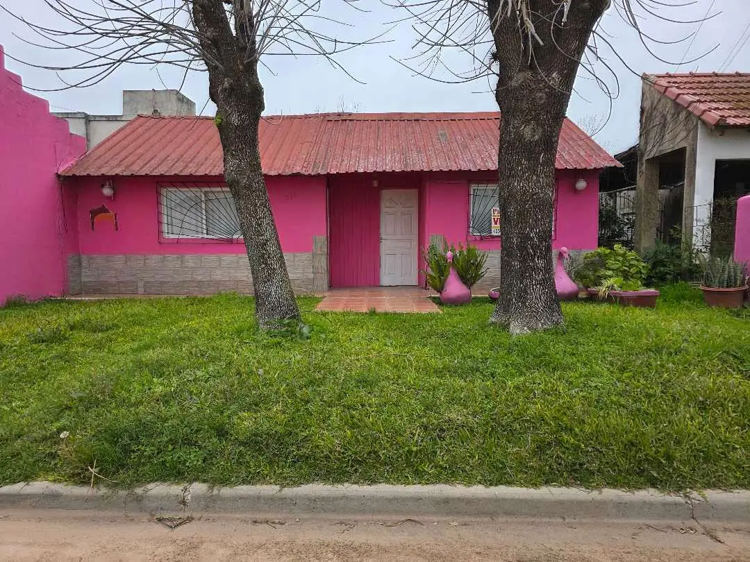 Casa de 2 dormitorios en venta en Concepción del Uruguay — foto 1