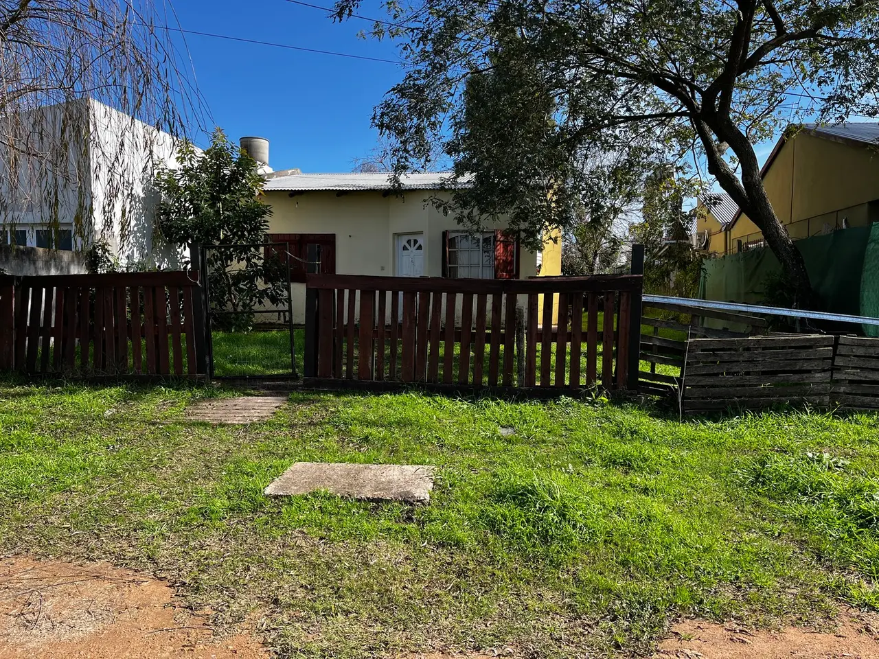 Casa de 3 dormitorios en venta en Caseros — foto 2