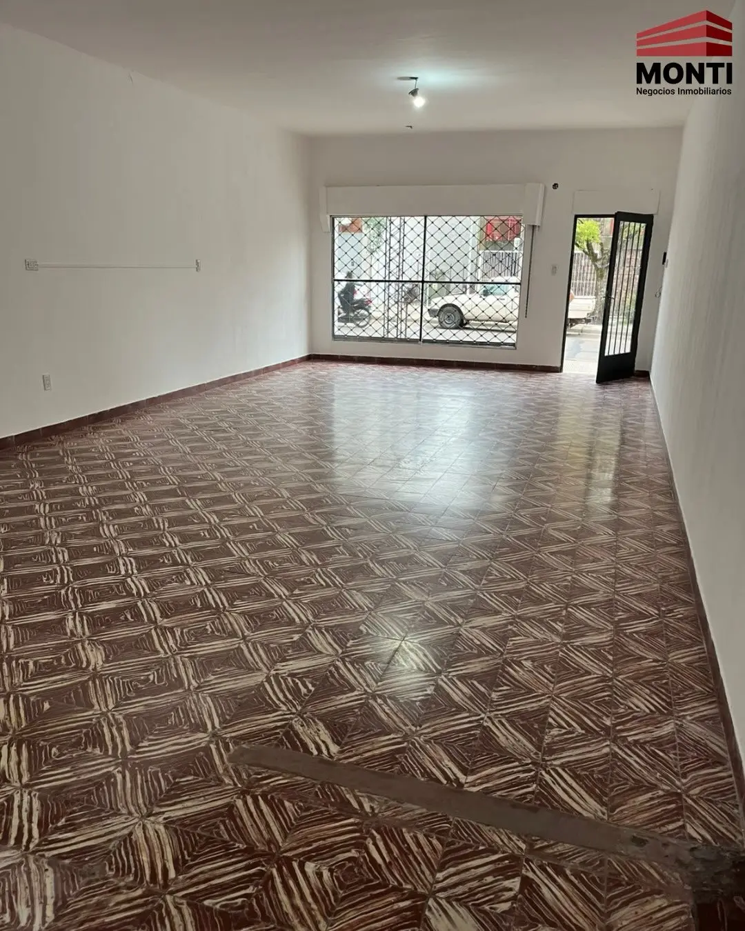 Comercial en alquiler en Concepción del Uruguay — foto 2