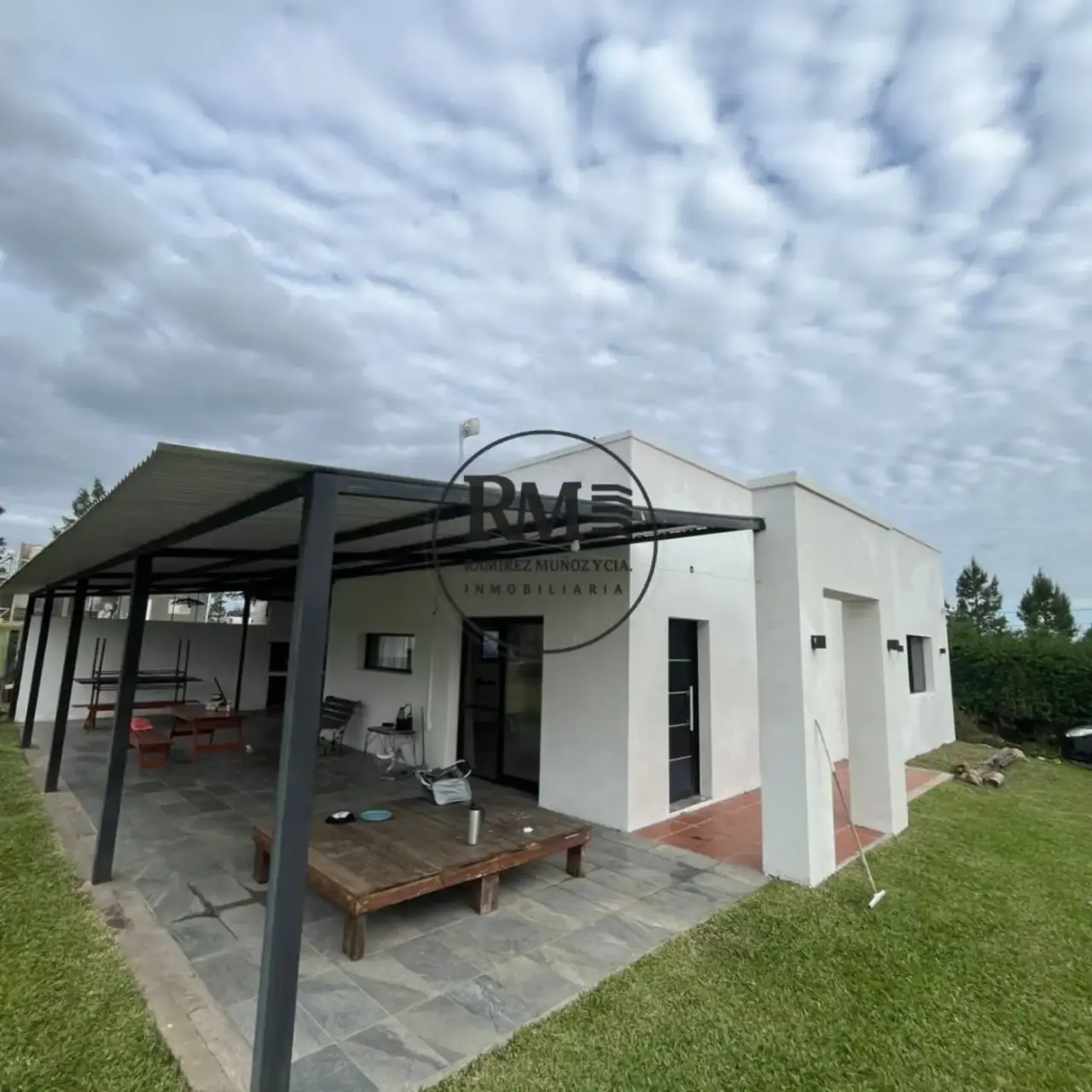 Casa de 2 dormitorios en alquiler en Barrio De Quintas, Concepción del Uruguay — foto 2